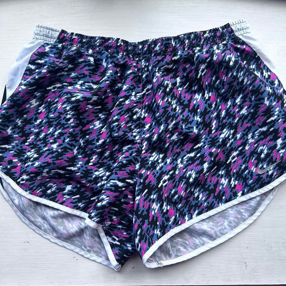 Nike dri fit running shorts Medium Pink/black EUC‎